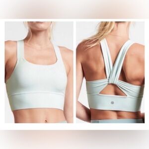 Athleta Warrior Twist Bra Size XS